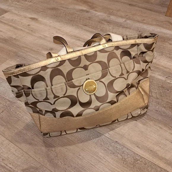 Coach Signature Brown and Gold Tote Bag - Picture 3 of 8